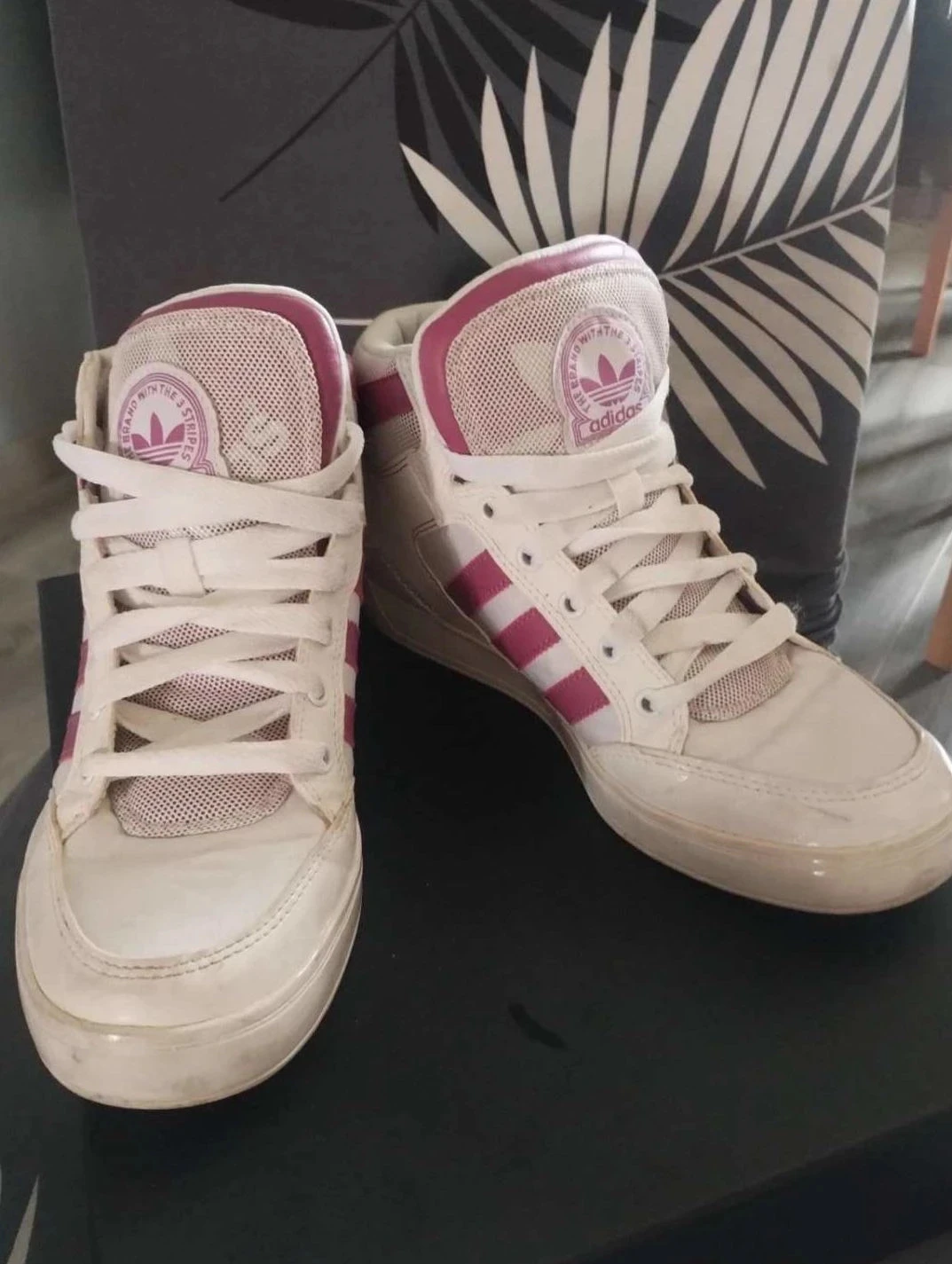 Baskets montantes femme , Adidas rayé rose, P38 2/3